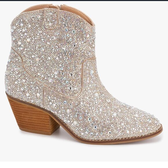 Amazon Shoes - NWOT Clear Rhinestone Cowgirl Boots size 8 - Shine Bright